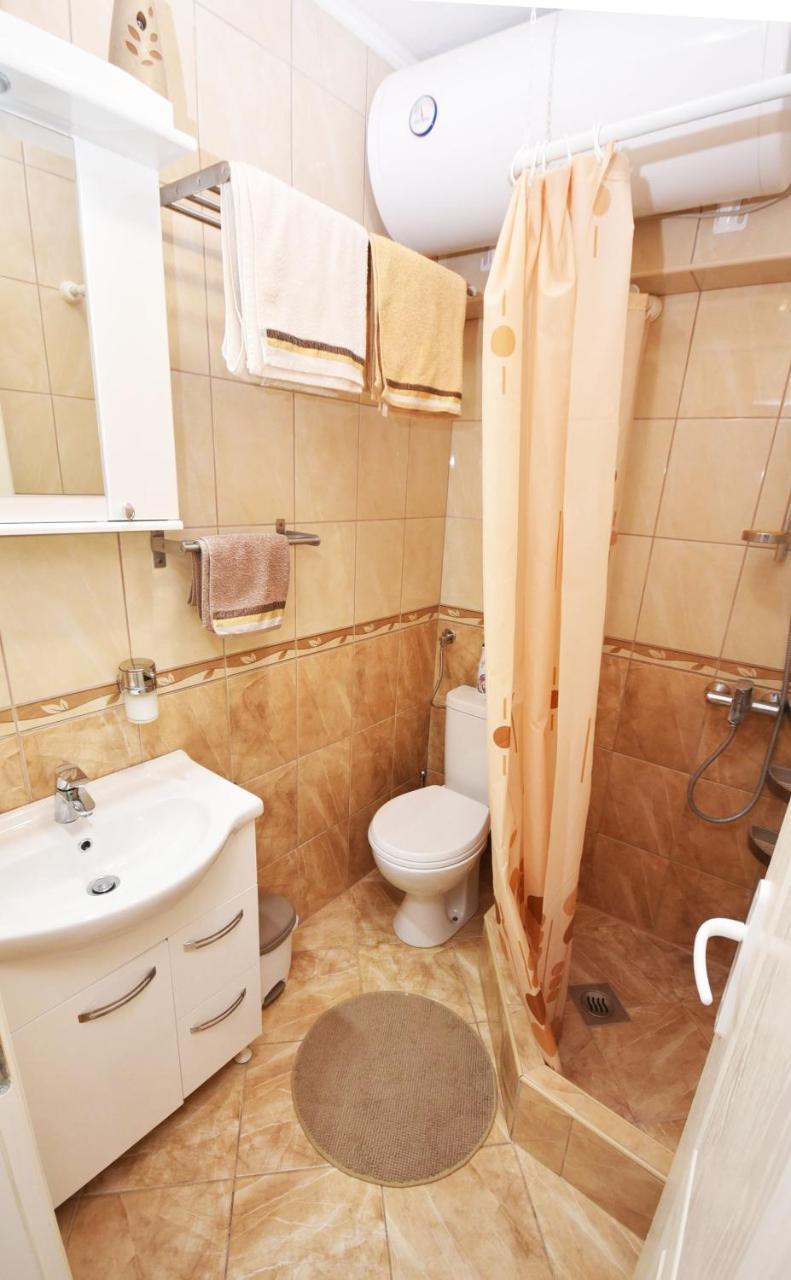 Vila Kula 1830 Apartments Herceg Novi Kültér fotó