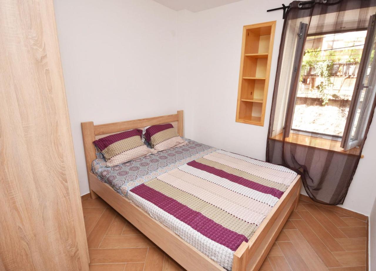 Vila Kula 1830 Apartments Herceg Novi Kültér fotó